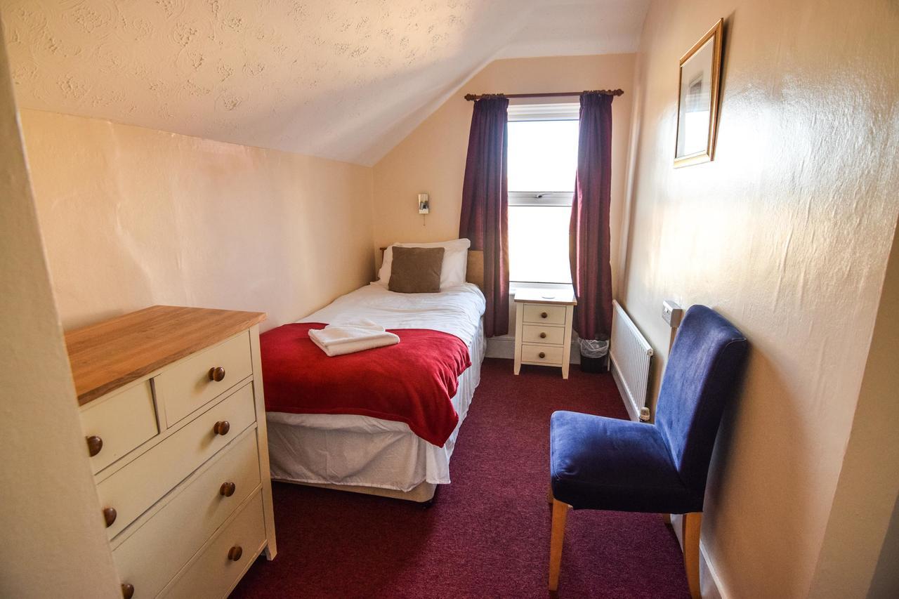 Bed and Breakfast Eastbourne Reymar Esterno foto