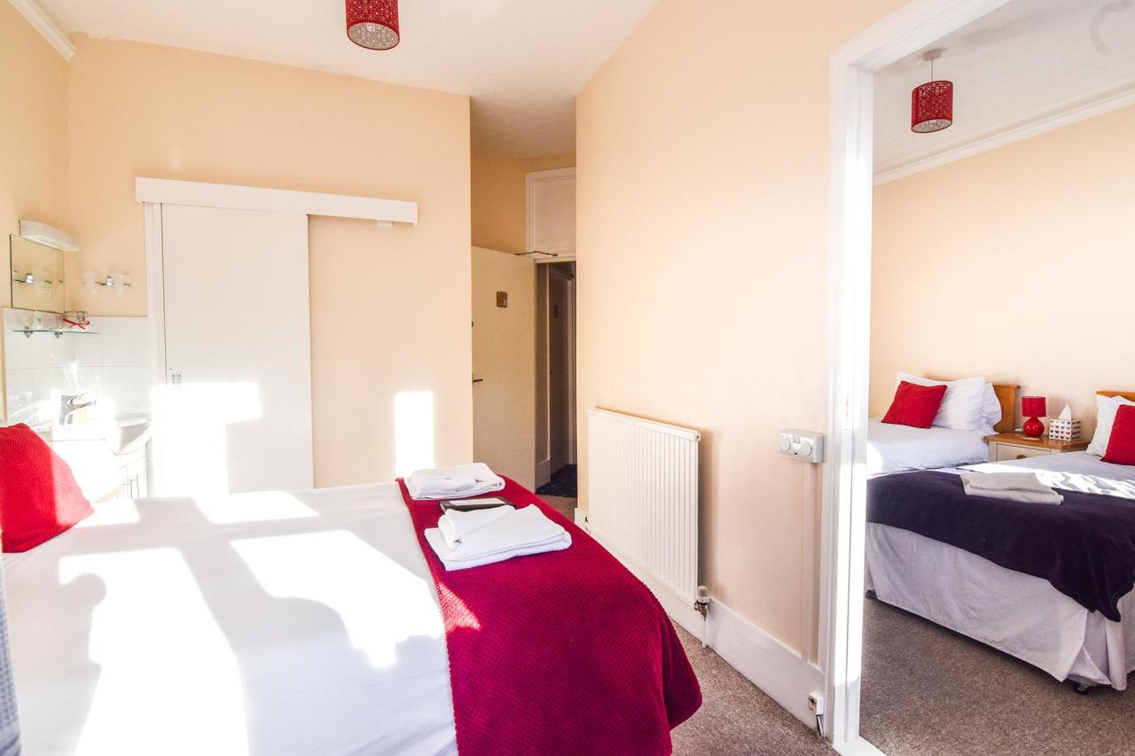 Bed and Breakfast Eastbourne Reymar Esterno foto